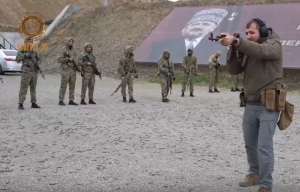 В Чечне бойцам новых батальонов устроили обучение в РУС