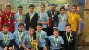 Юные футболисты Пятигорска завоевали «серебро» Зимнего Кубка Краснодара-2022