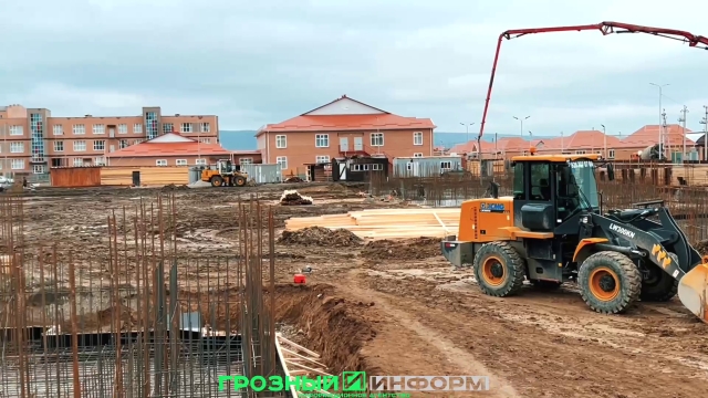 <i>В Грозном к лету построят коттеджный поселок для беженцев из Палестины</i>