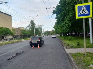 Невнимательный водитель сбил в Ставрополе двух пешеходов