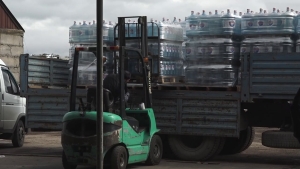 Ингушетия направила жителям ДНР и беженцам 60 тонн воды