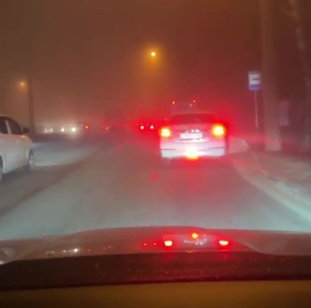 <i>ГИБДД предупредила водителей о сильнейшем тумане в Ставрополе</i>