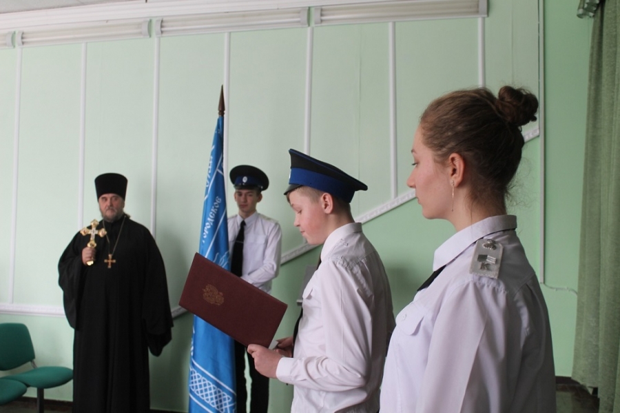 Пять школьников Ставрополя пополнили ряды казаков-кадет