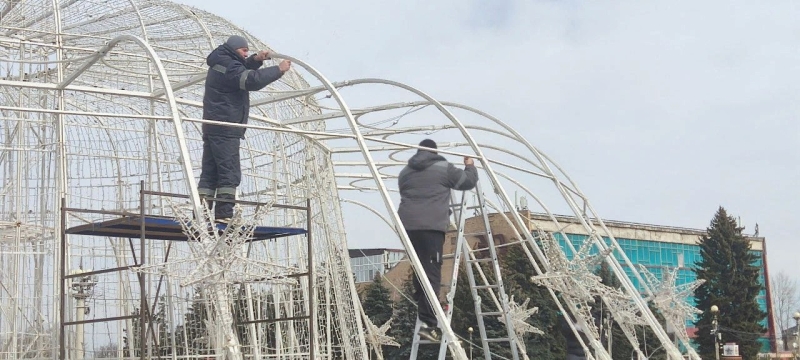 В Ставрополе демонтируют зимние фонтаны