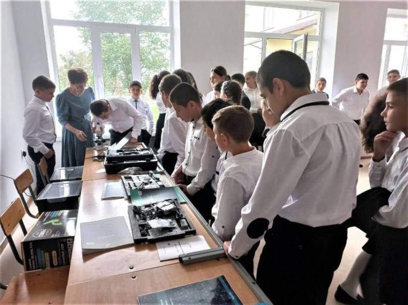 В сельских школах Северной Осетии появятся ещё 13 «Точек роста»