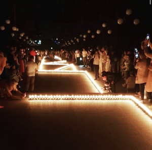 Каждая свеча стала символом километра расстояния с севера на юг необъятной России