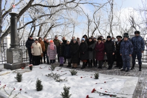 Ставропольские поисковики приняли участие в митинге памяти на склоне горы Машук