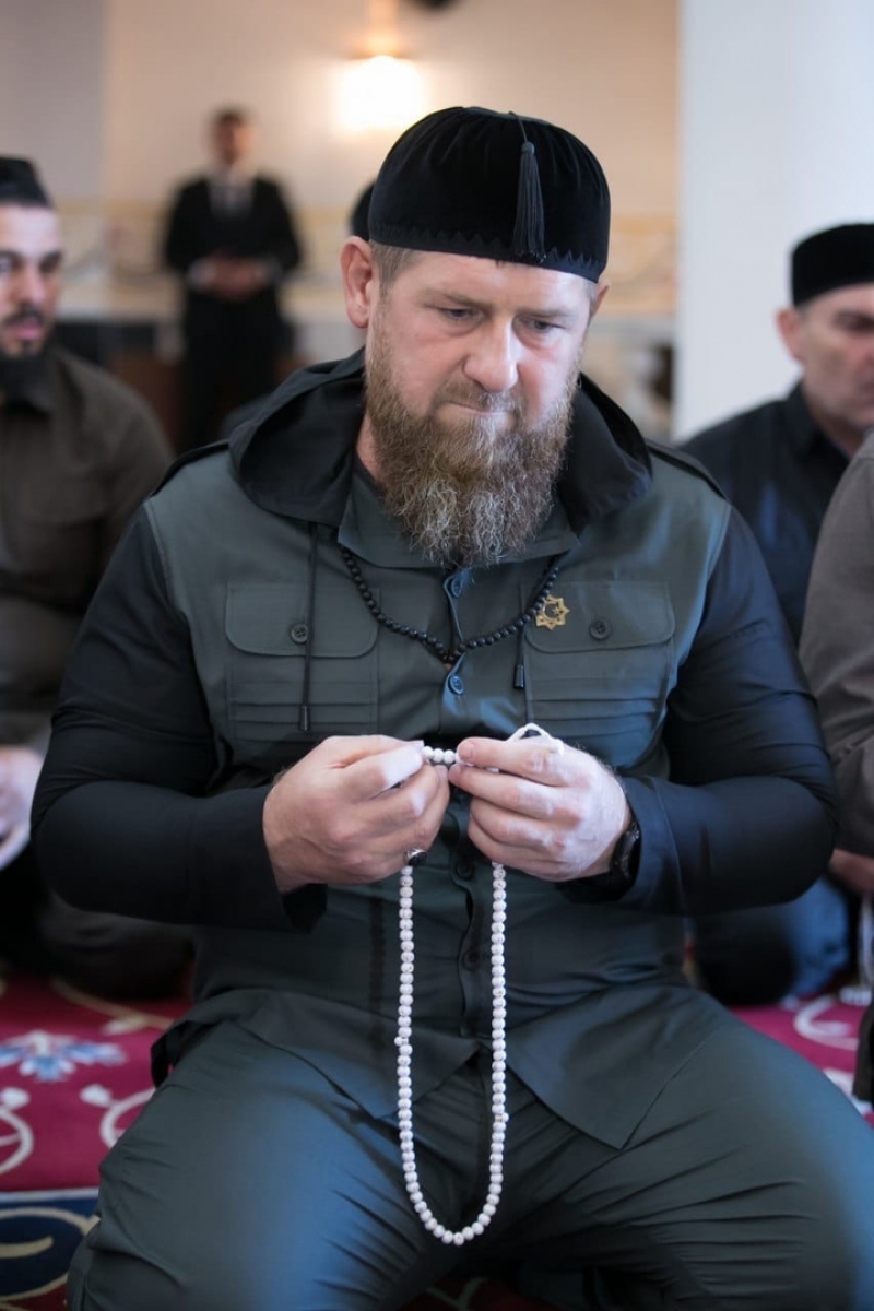 Жители Чечни молятся о спасении от пандемии коронавируса 