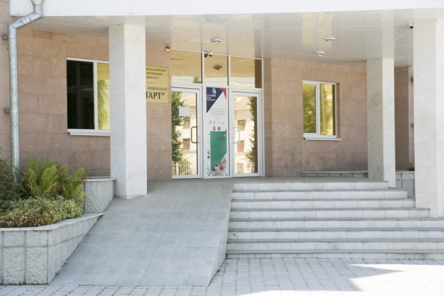<i>ВТБ открыл в КБГУ аудиторию в формате банковского офиса</i>