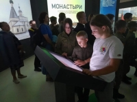 Казачата Архиерейского казачьего конвоя посетили музейно-выставочный комплекс «Россия — моя история»